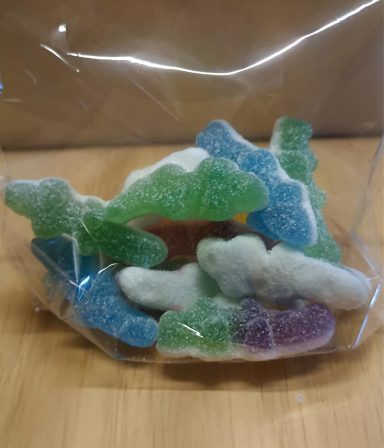 Des crocodiles acidulés qui piquent comme il faut, colorés et pleins de peps. 