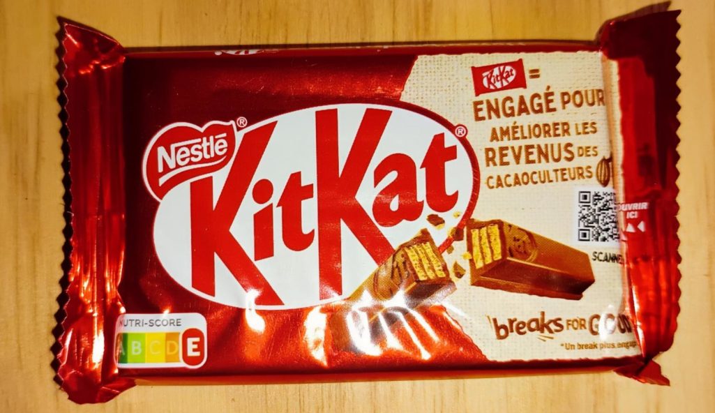KitKat-- anti gaspi- – Gaufrettes Chocolatées Individuelles Emballage rouge KitKat avec logo et barre chocolatée cassée